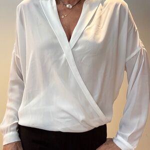 Franke Shop, Roseau Blouse White Color, Front drape long sleeve blouse, sz XS/S
